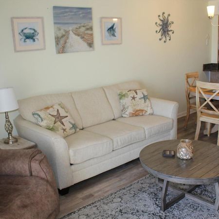 Four Winds 402 By Albvr - Amazing Beachfront Condo With Private Balcony & Unbelievable Views! 오렌지 비치 외부 사진