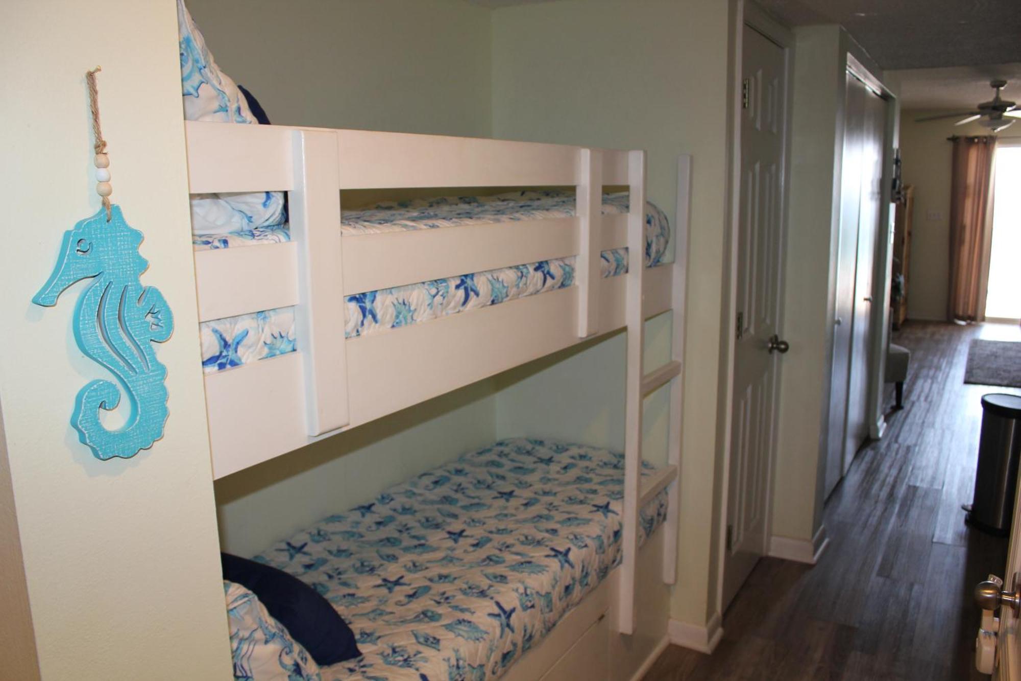 Four Winds 402 By Albvr - Amazing Beachfront Condo With Private Balcony & Unbelievable Views! 오렌지 비치 외부 사진